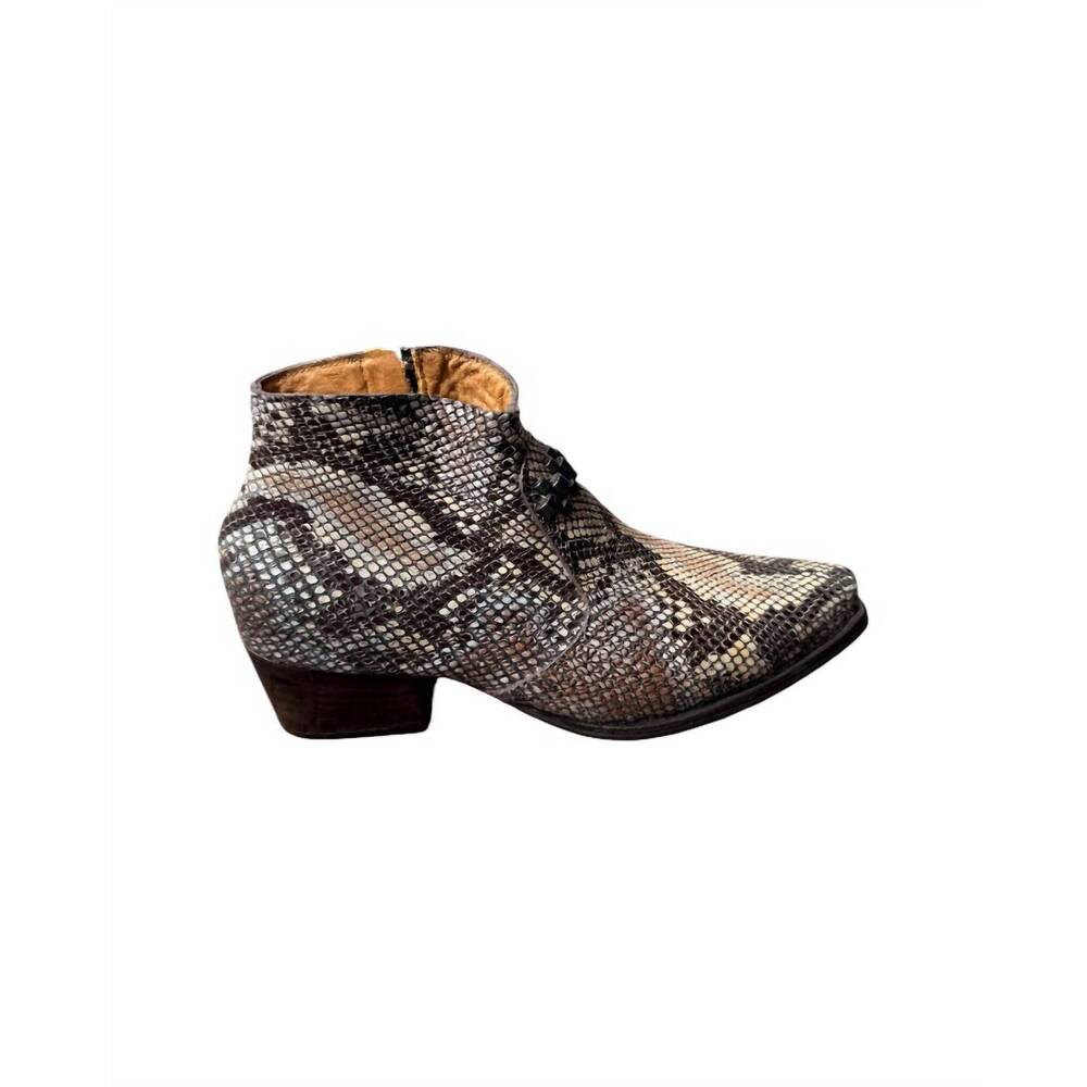 NEW CALLEEN CORDERO women's rolex boot in black - Picture 3 of 3